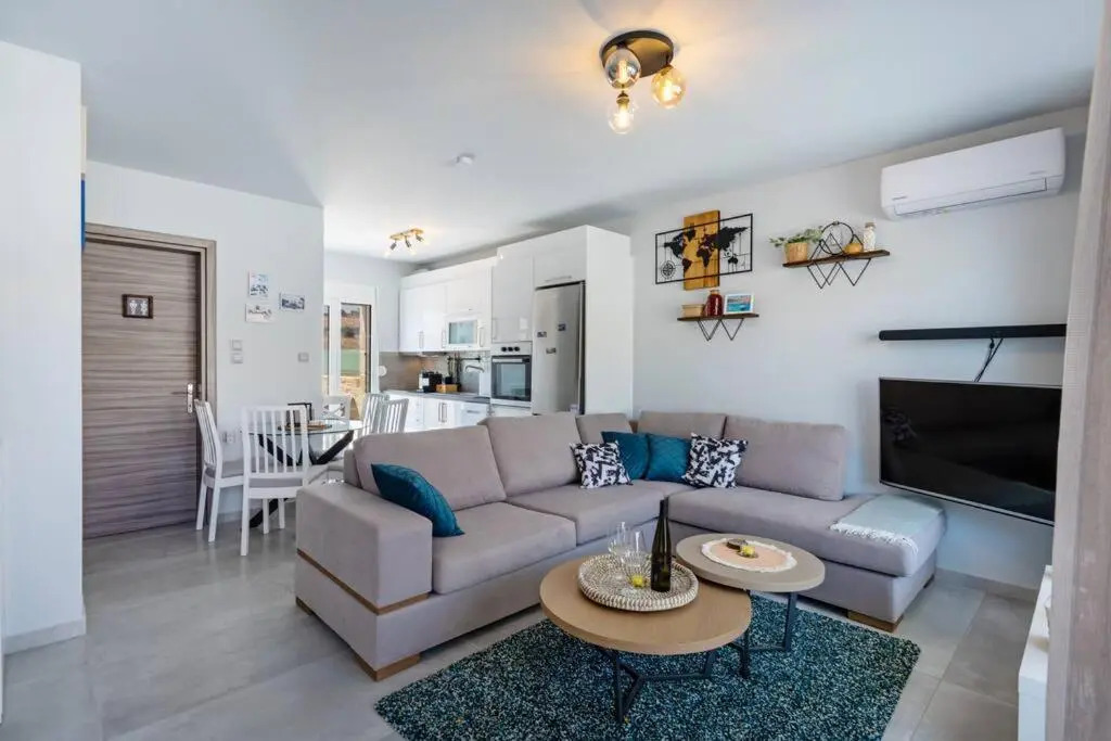 Suite Leon, seafront residence