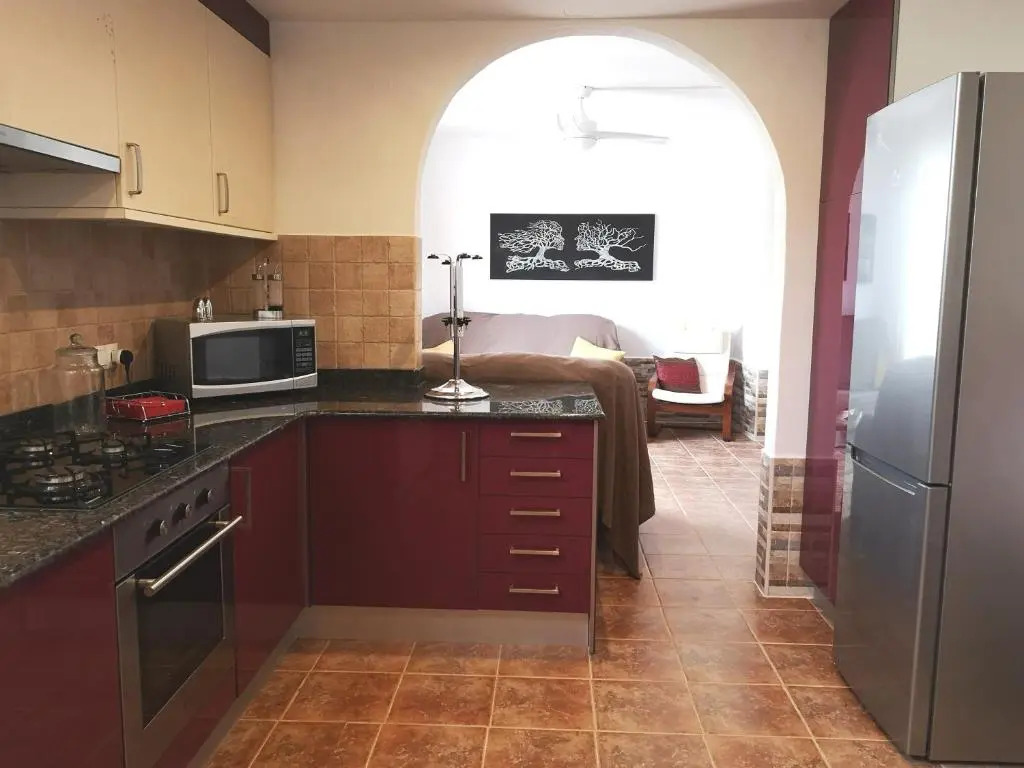 Serene mountain views Spacious garden and sole use of the 10x5m pool
