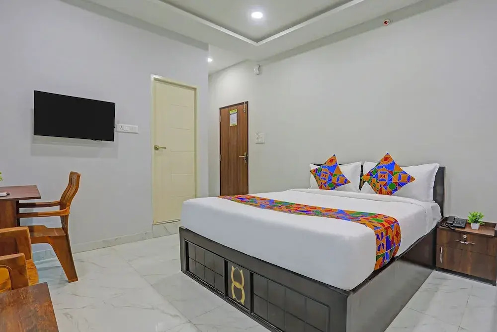 FabHotel Bluemoon Residency - Near Whitefield Main Road