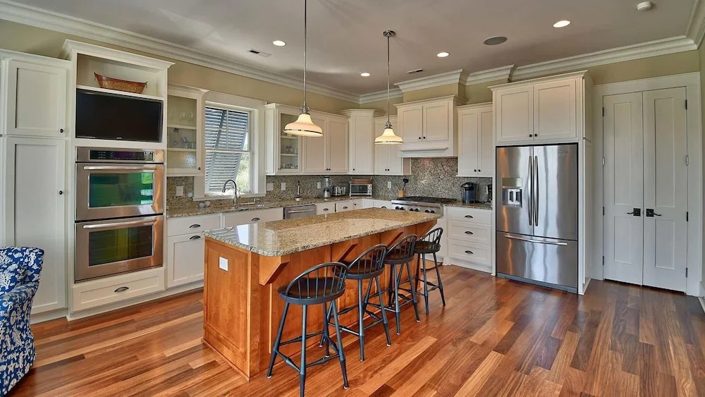 109 Lehman 5 Br home by RedAwning