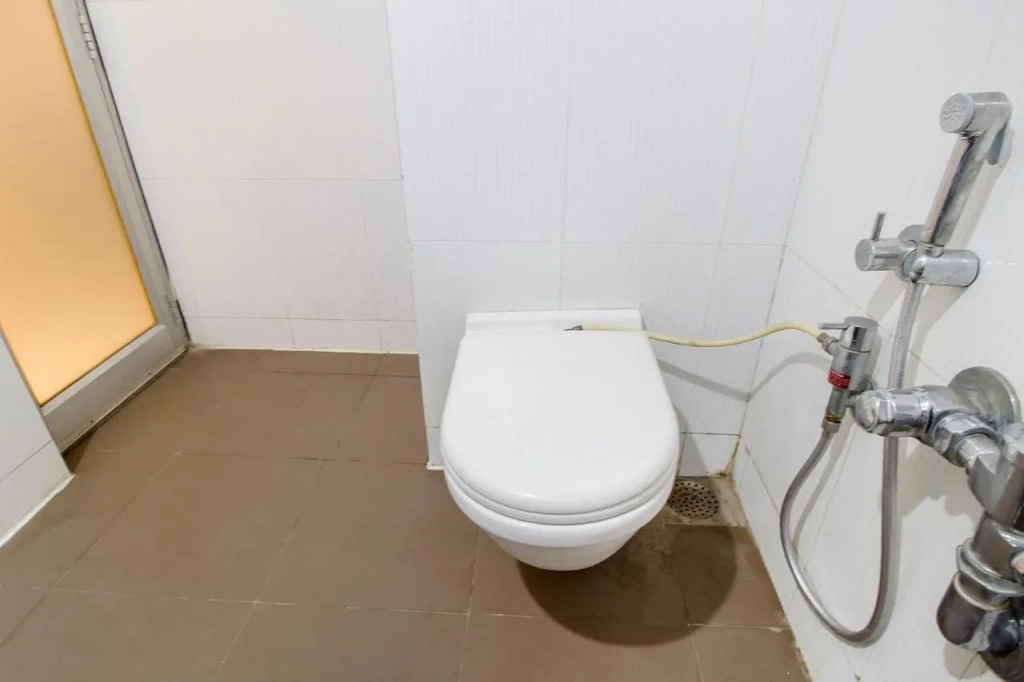 FabHotel Kalyan