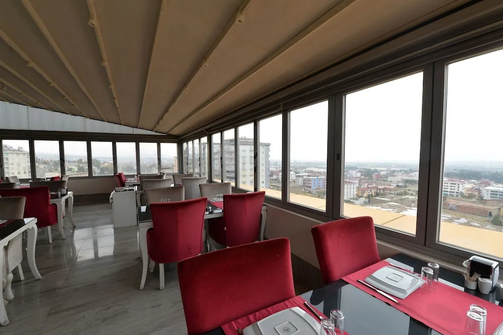 Peker Hotel