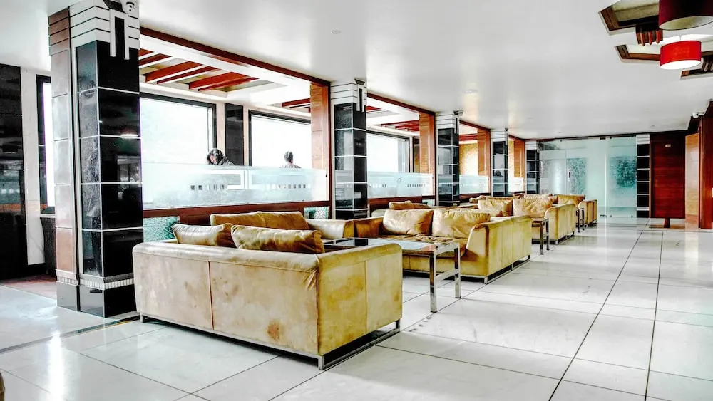 Hotel Subash International
