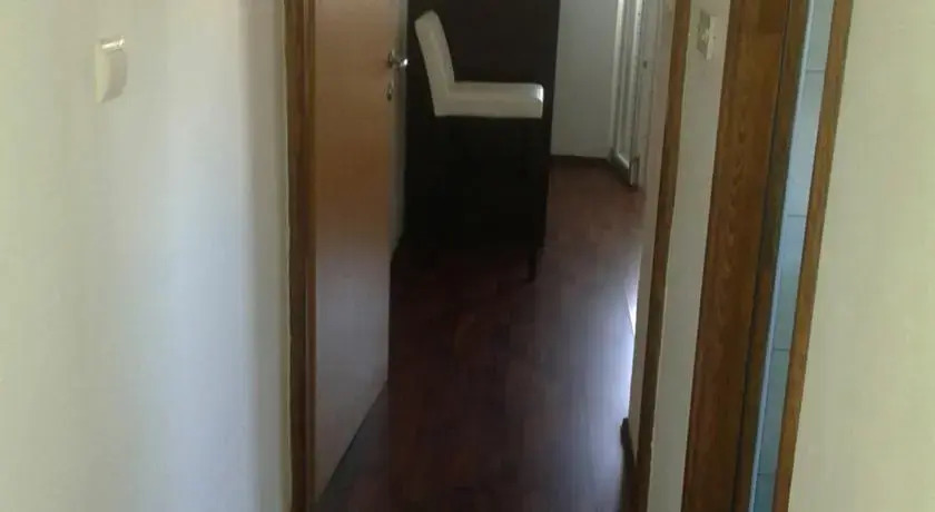 Apartment M
