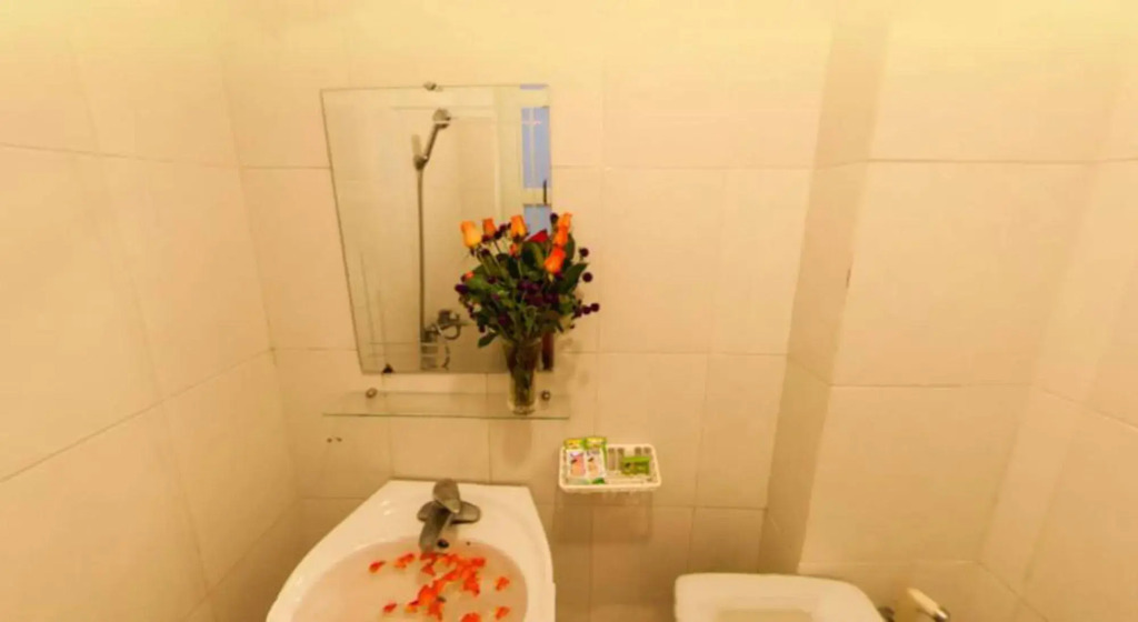 Center of Hoan Kiem Lake - 1 bed room, maximum 2 people