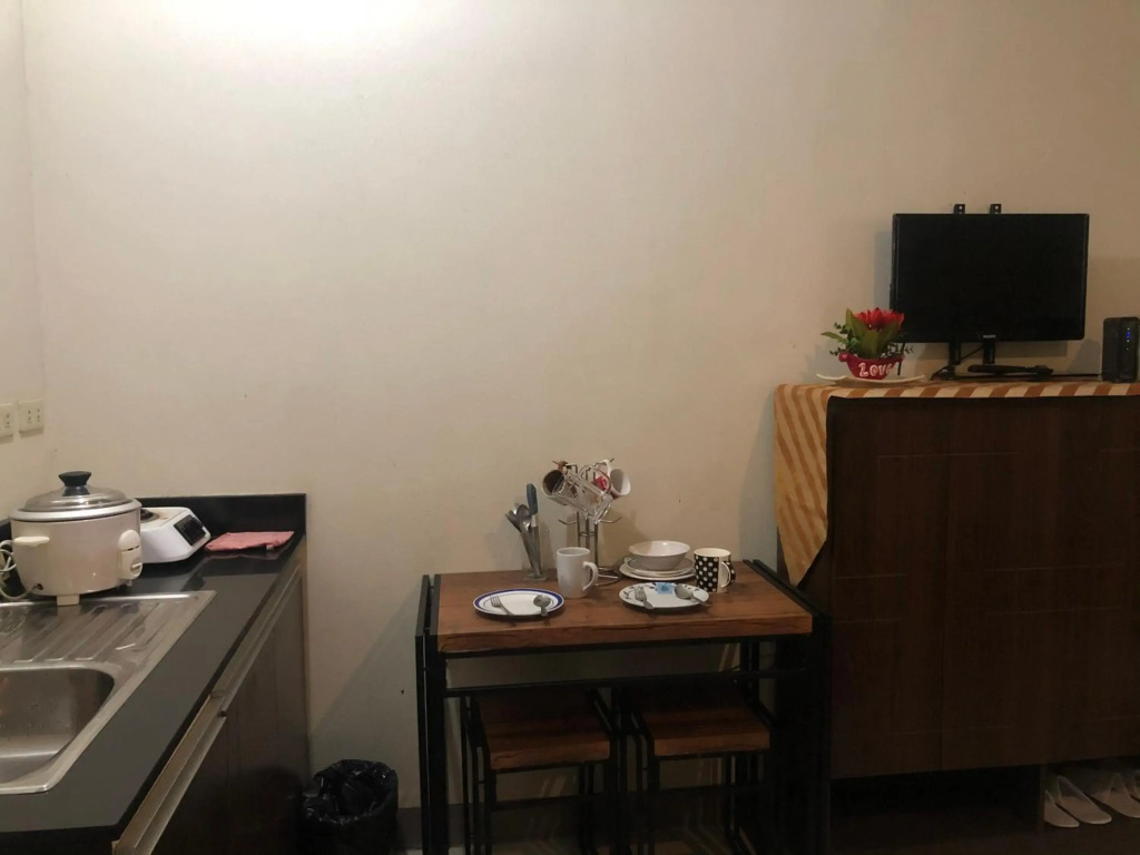 Your City•Home Apartment
