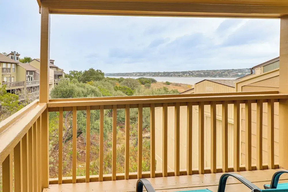 Modern Point Venture Vacation Rental w/ Deck!