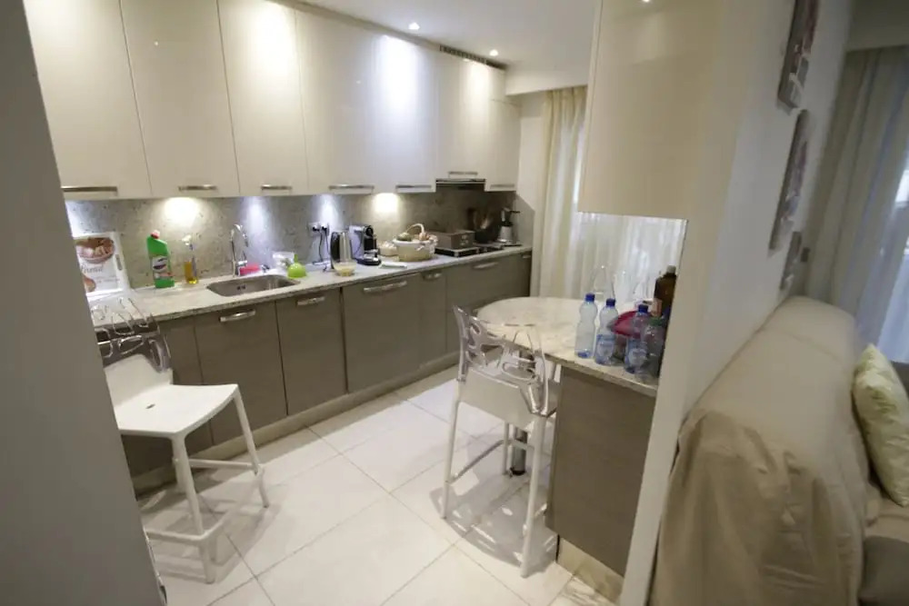 B&B Le France Nice Centre