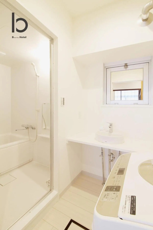 Spacious 2 bedroom Japanese Apt for 10 ppl 401