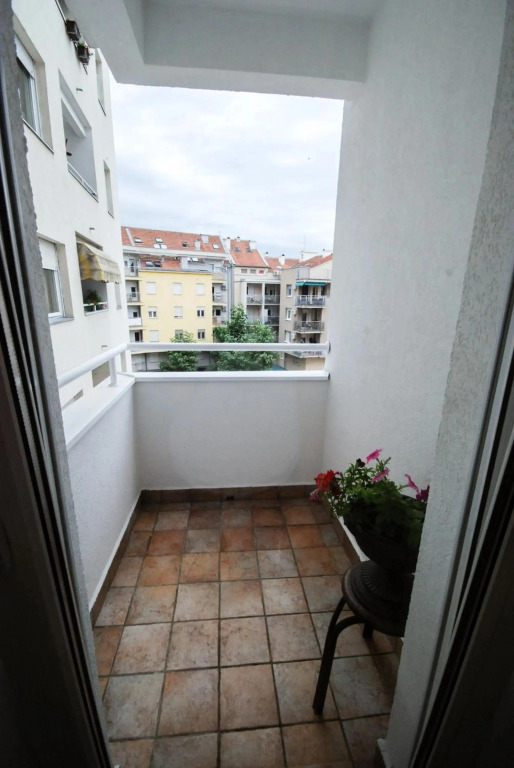 Tiara Apartment 2