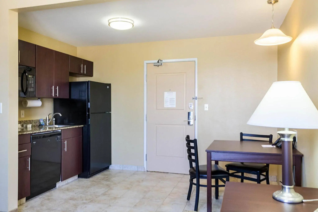 MainStay Suites Minot
