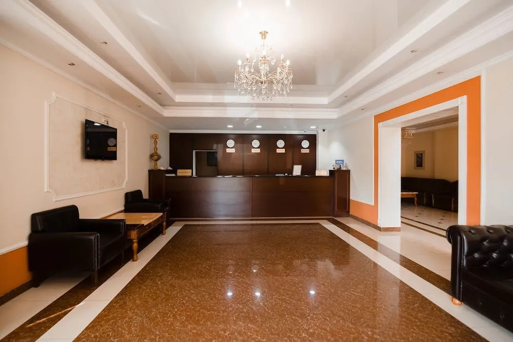 Azat Hotel