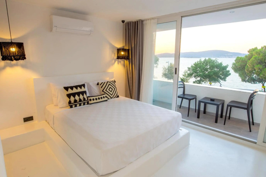 Çamlık 87 Hotel Ayvalık