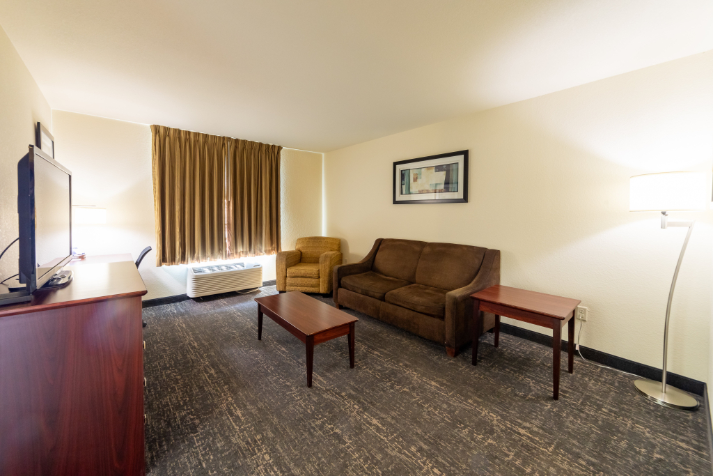 Cobblestone Inn and Suites - Eaton