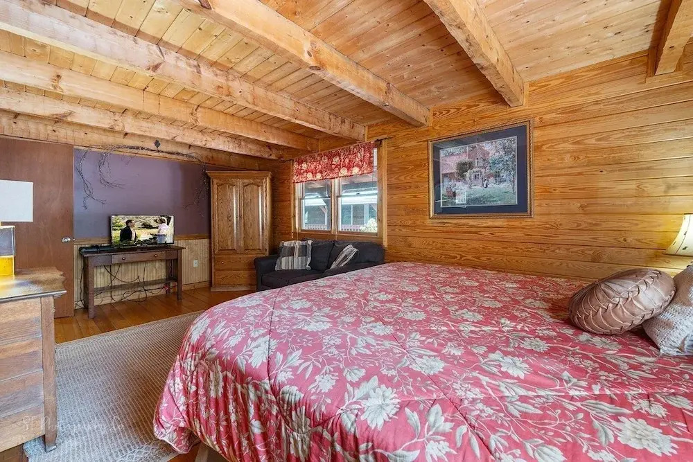 Sweet Magnolia 2 Bedroom Home