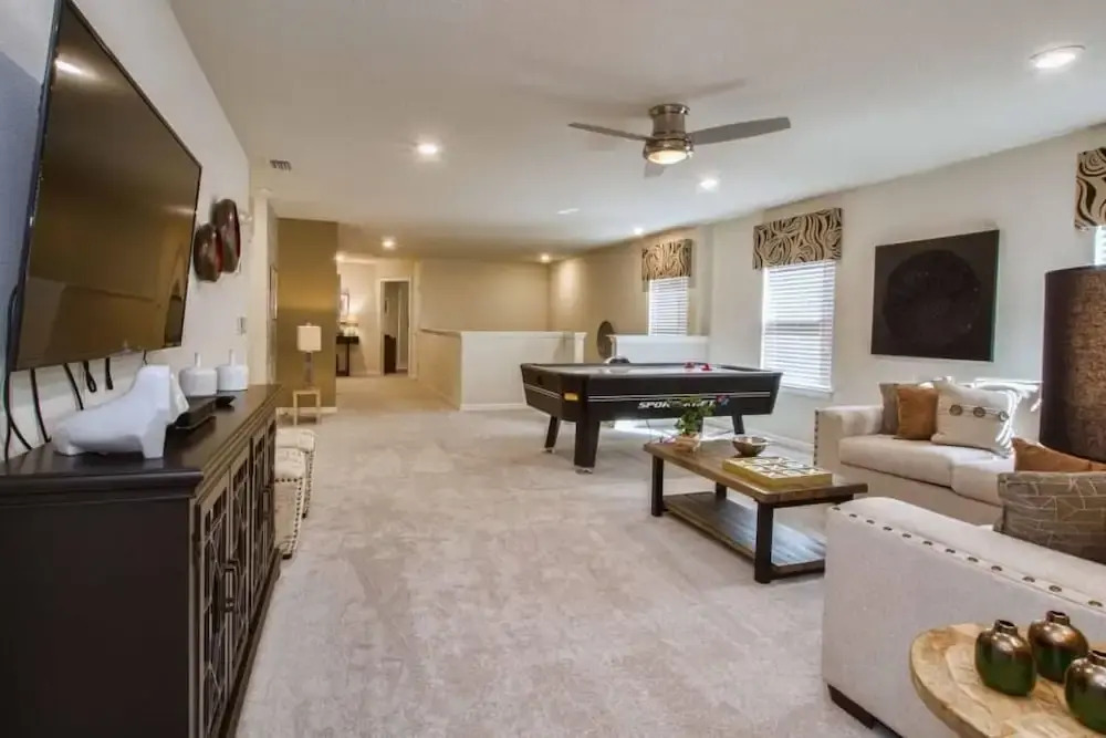 Solterra - 7 Bedrooms House W-pool-7042sr 7 Home by Redawning