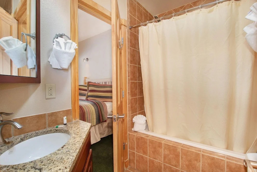 Ouzel Peak 22A - 2 Br Condo