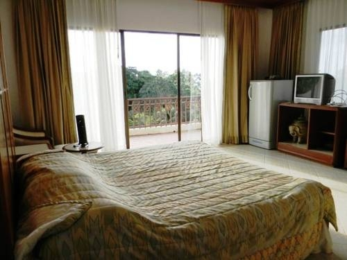 Phuket Nature Home Resort