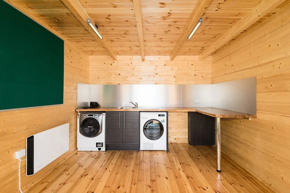 Weedingshall Lodges