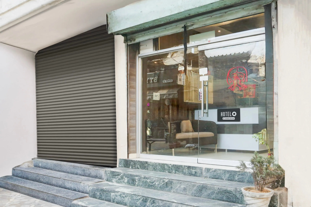 Hotel O by OYO Subhani Building Formerly Hotel Amandeep