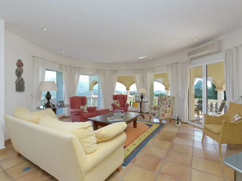 Villa with private swimming pool fantastic views of the golf complex of Denia