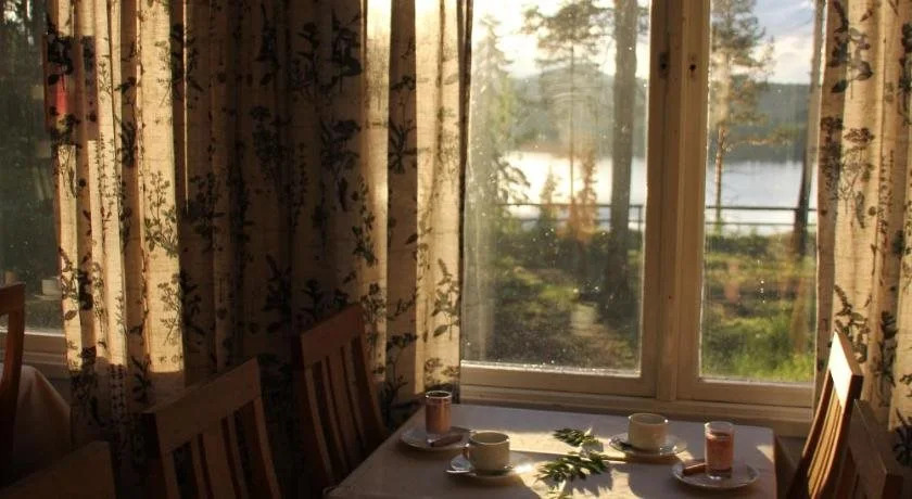 Hotel Vuollerim