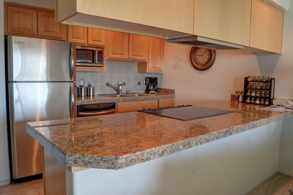 Waters Edge 104 - 1 Br Condo