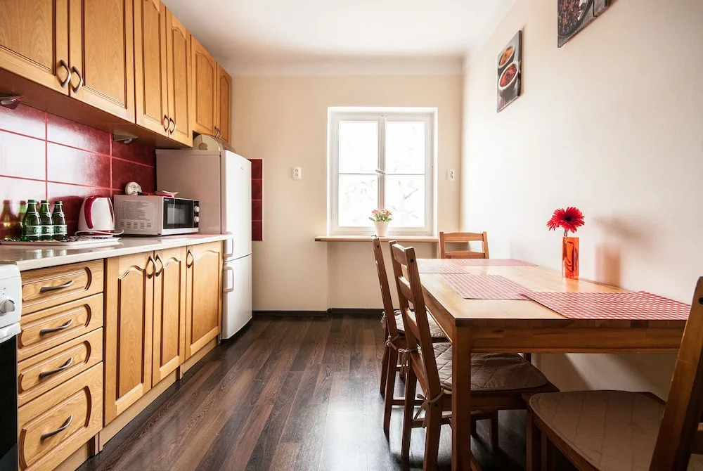 Elegant Apartment Old Town IV