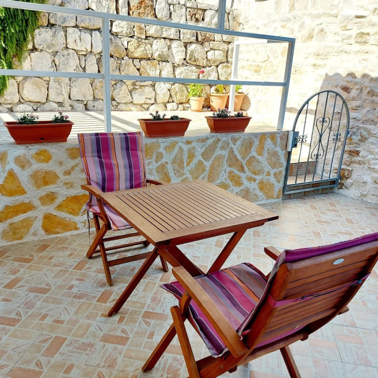 Apartments Nona 2