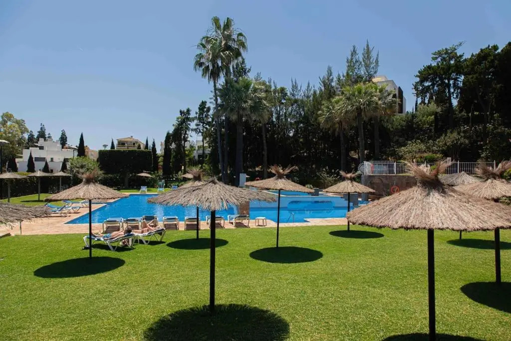 Awesome Apartment In GOLDEN MILE/2BED/Señorio Marb