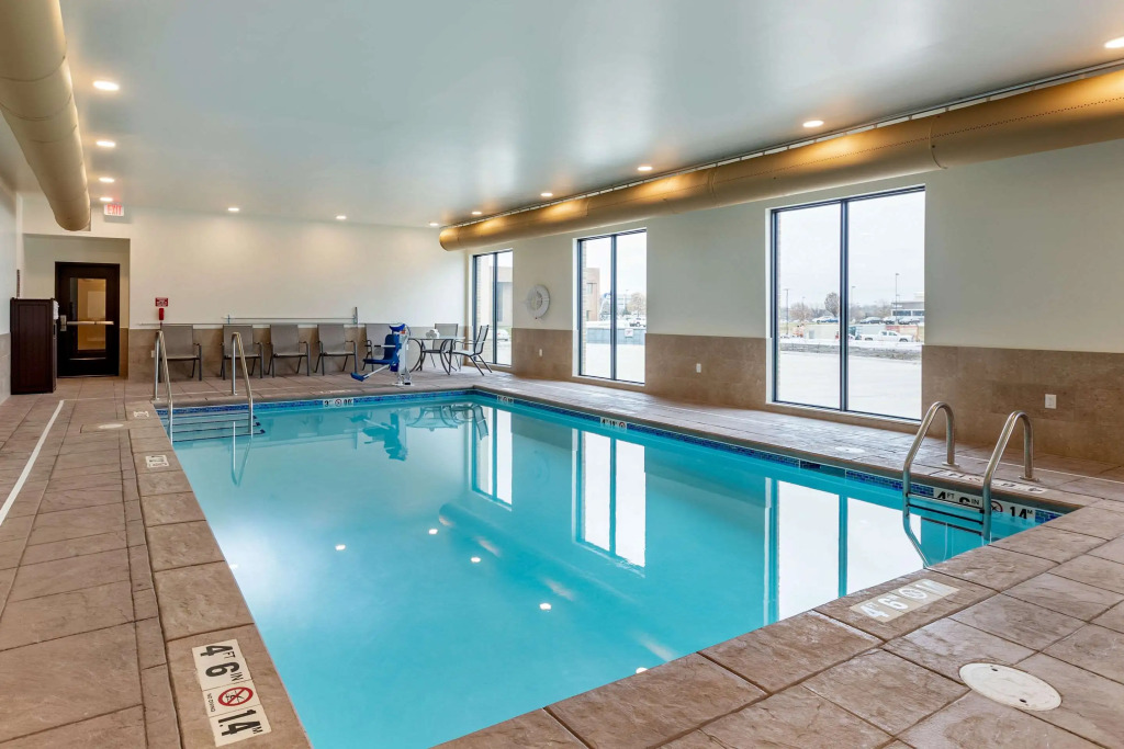Comfort Inn & Suites West Des Moines