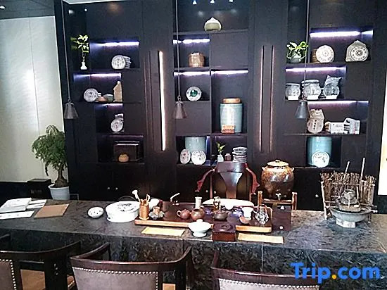 Yihe Gongguan Apartment