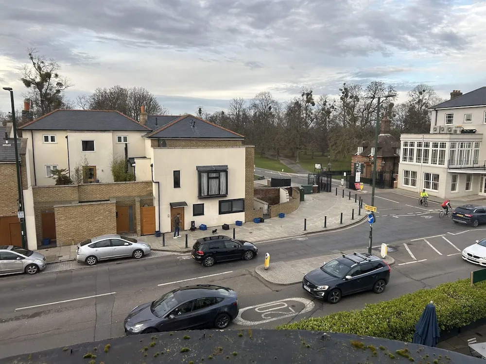 Kings Arms Hotel