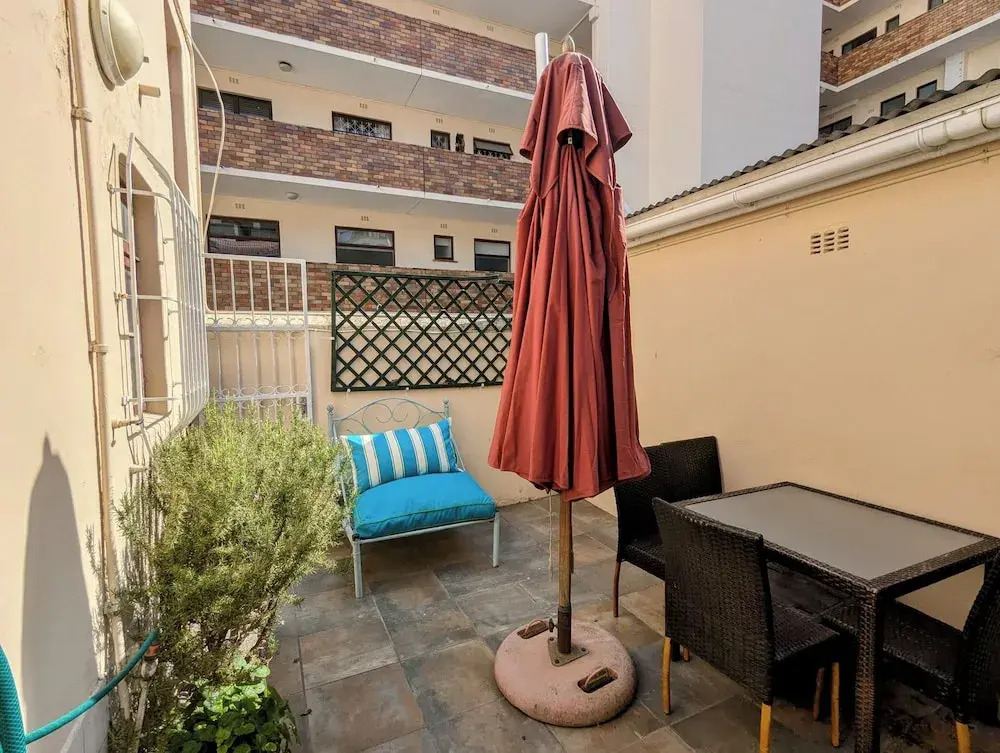 Beachside 2BD Home in the Heart of Sea Point!