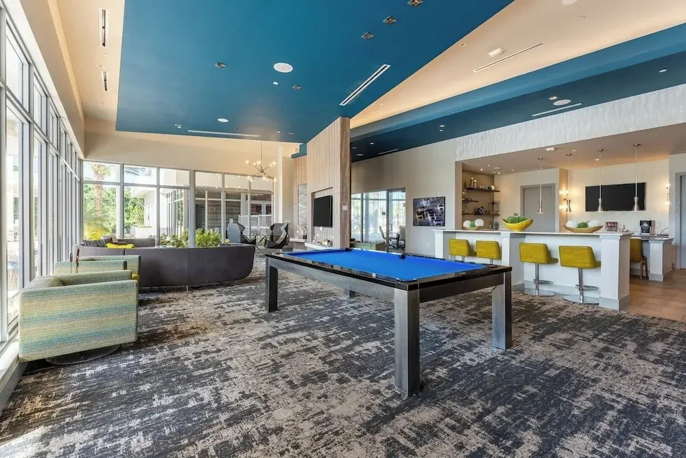Daytona 2BR Getaway Parking Family & Pet-friendly