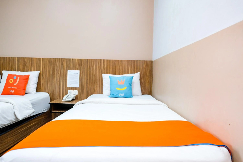 Sans Hotel Rajawali Surabaya by RedDoorz