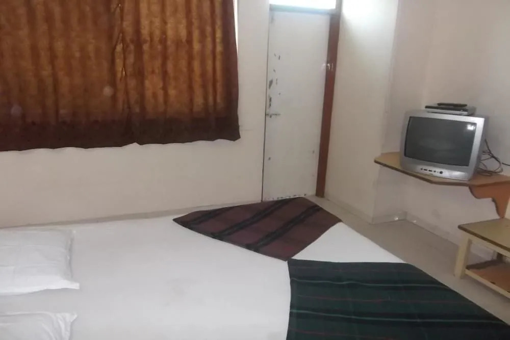 Hotel Sahyadhri