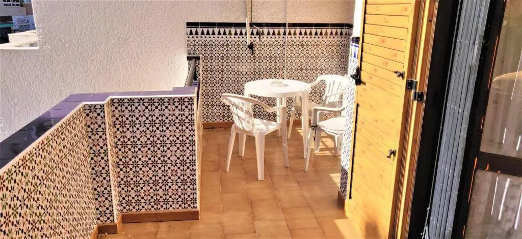 Cosy Bungalow Near Beach