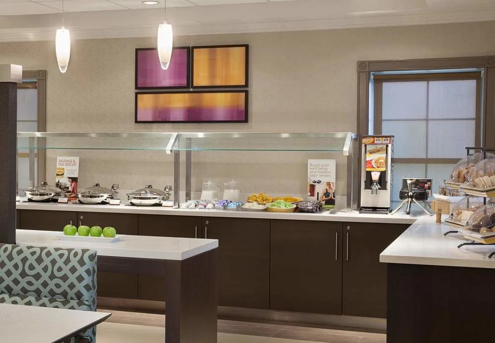 Cambridge Suites Mississauga