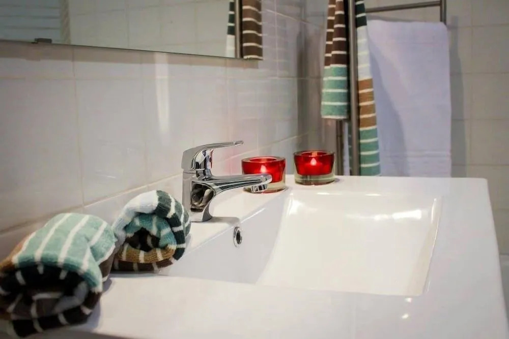AZORES PEDRA APARTMENTS - T0 e T1