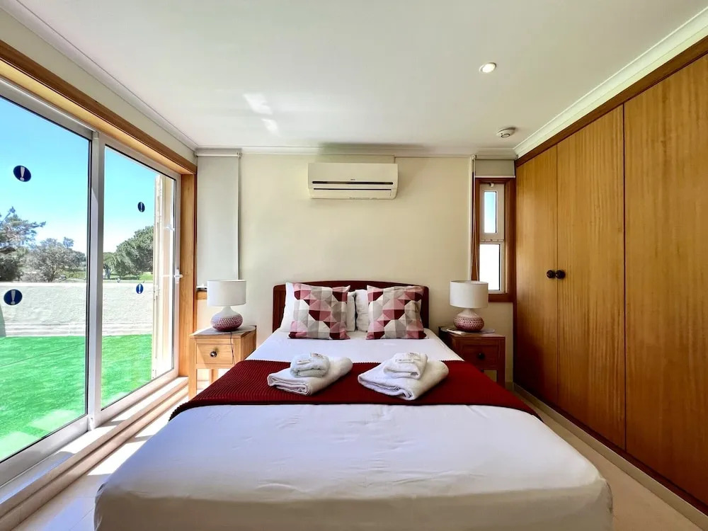 Vilamoura Amazing Golf Villa With Pool by Homing