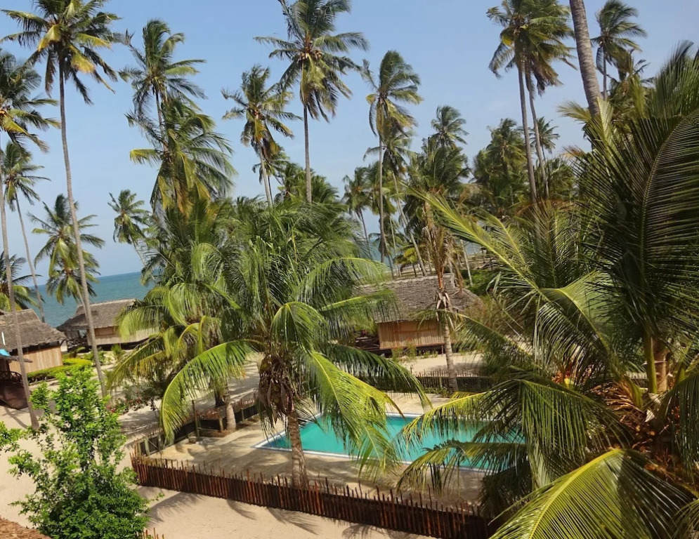 Barry's Beach Resort
