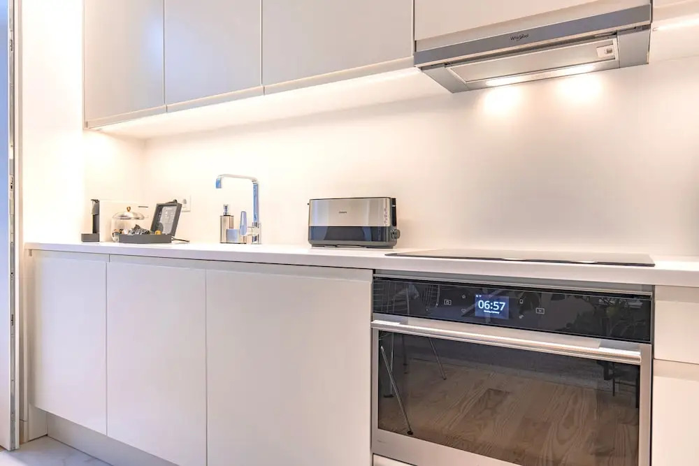Ando Living - Douradores House