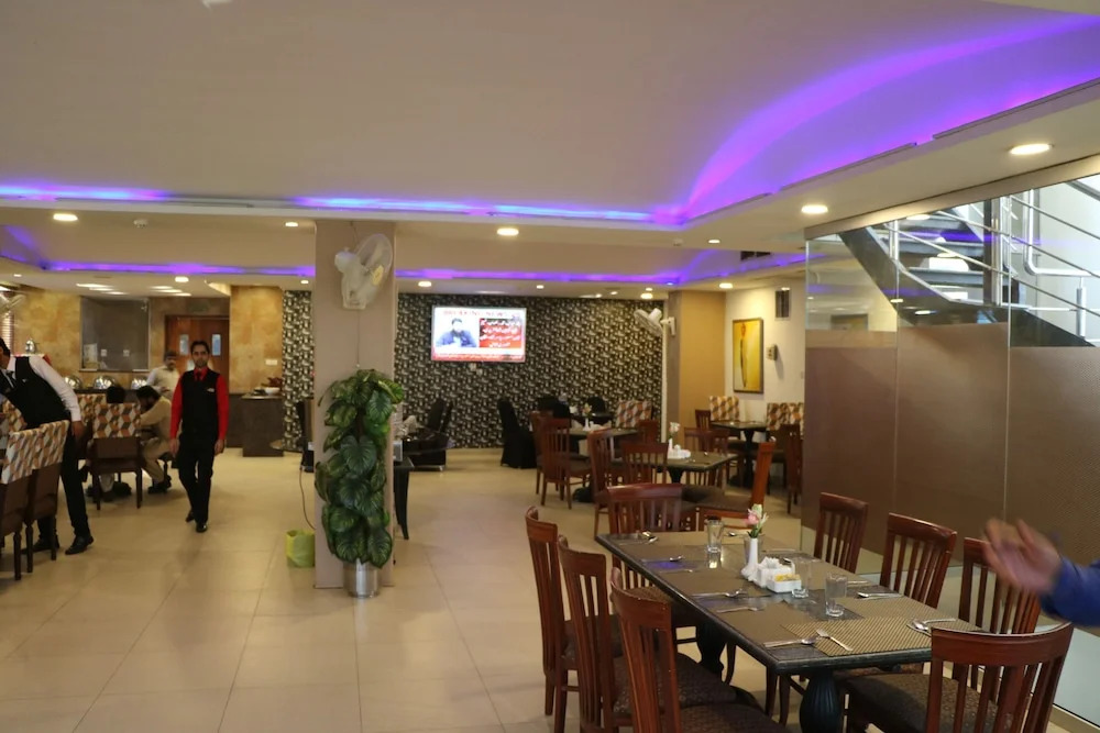 Hotel Royal