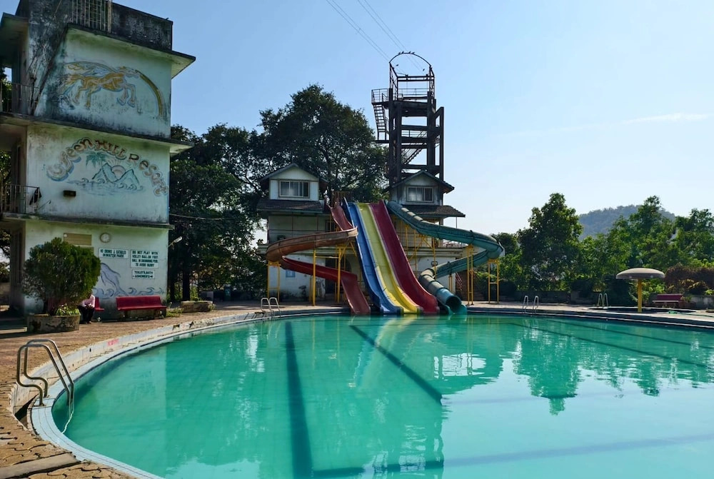 Green Hills Resort