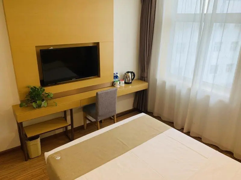 GreenTree Inn Tianjin Hedong District Tianjin Station Front Square Express Hotel