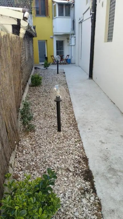 Isi Guesthouse