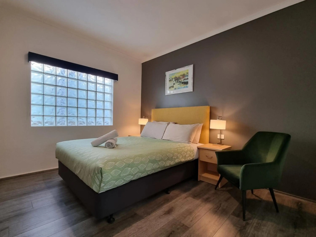 Seaview Motel & Apartments