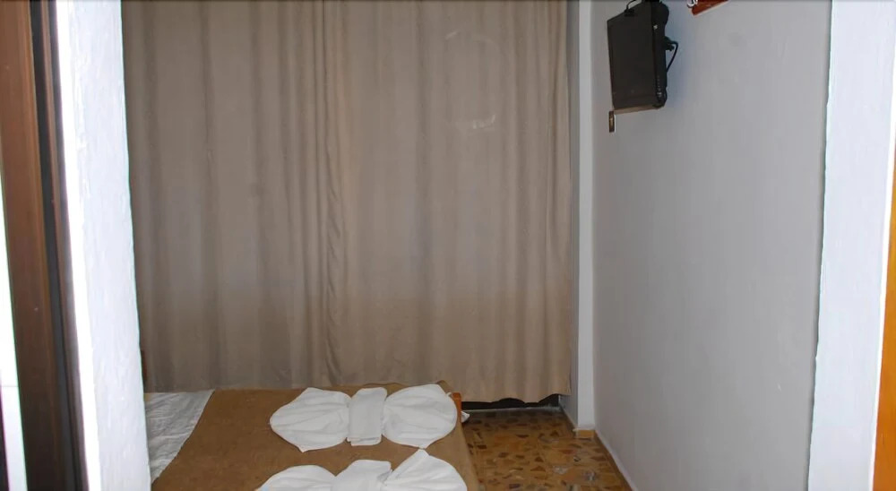Pak Hotel