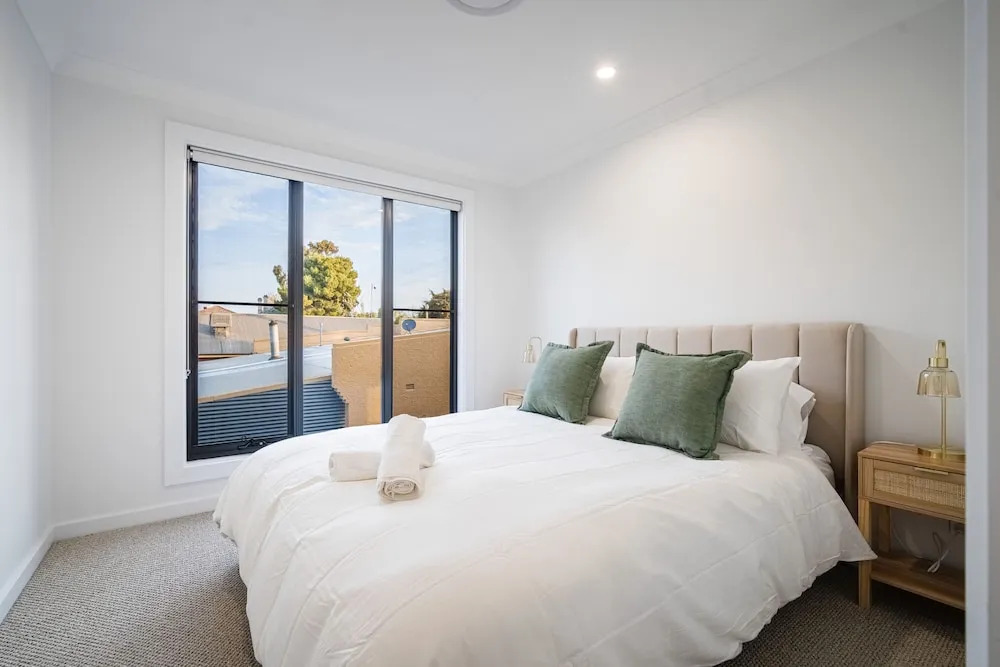 Luxury CBD Townhouse